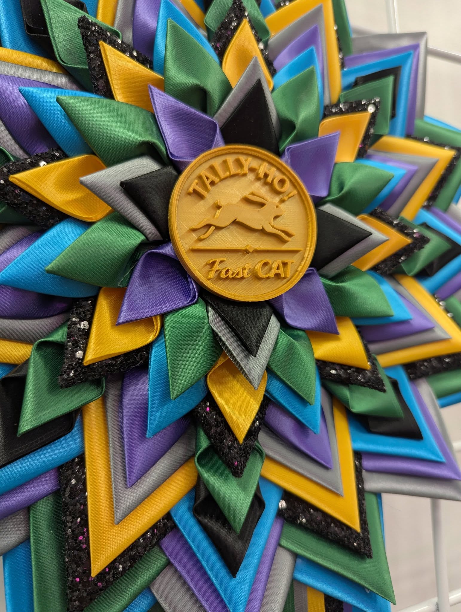 ROSETTE - "Sunny" - Studio Finished Rosette - 14"x 38"