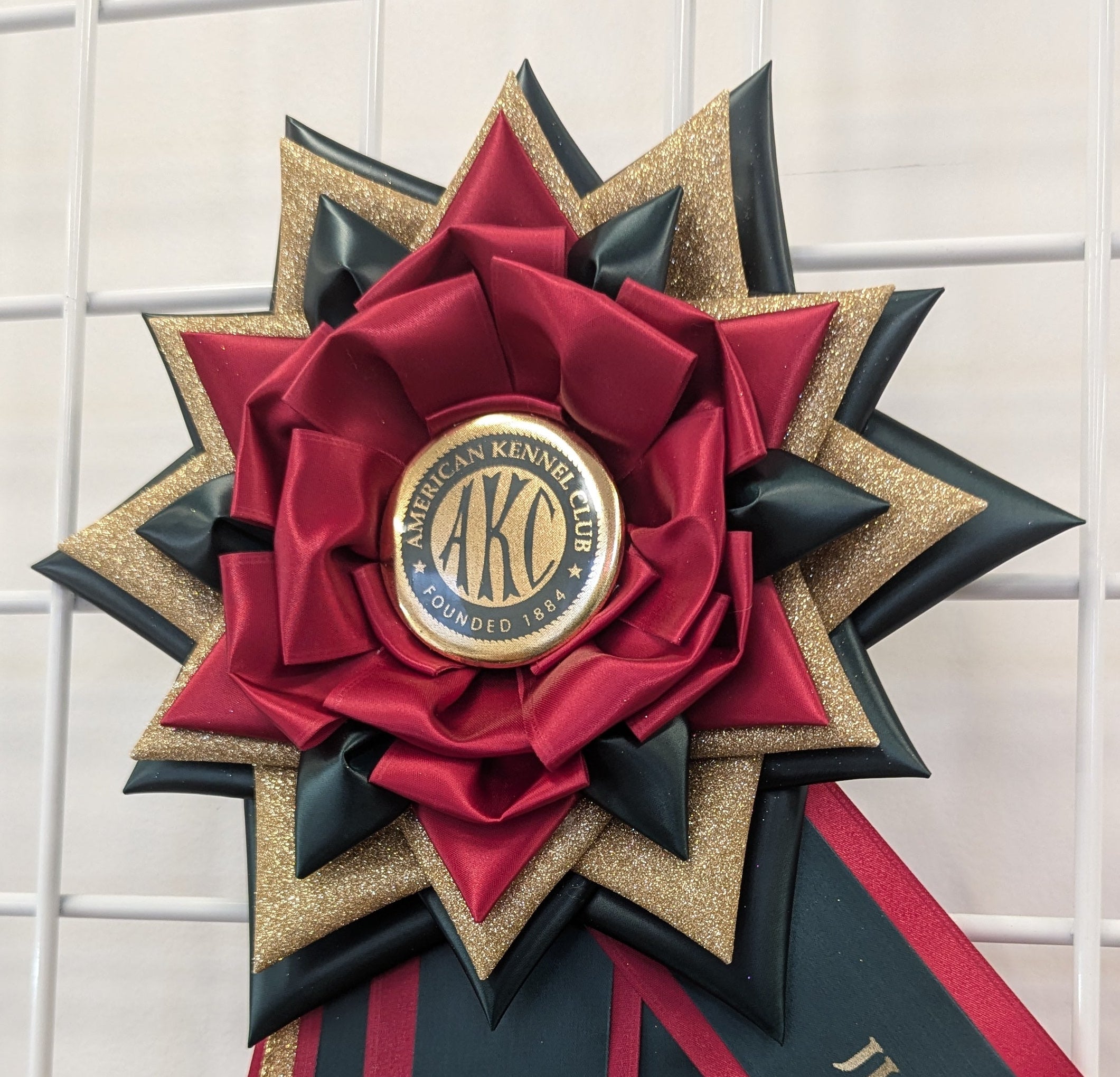 ROSETTE - "Zara" - Studio Finished Rosette - 9" x 28"