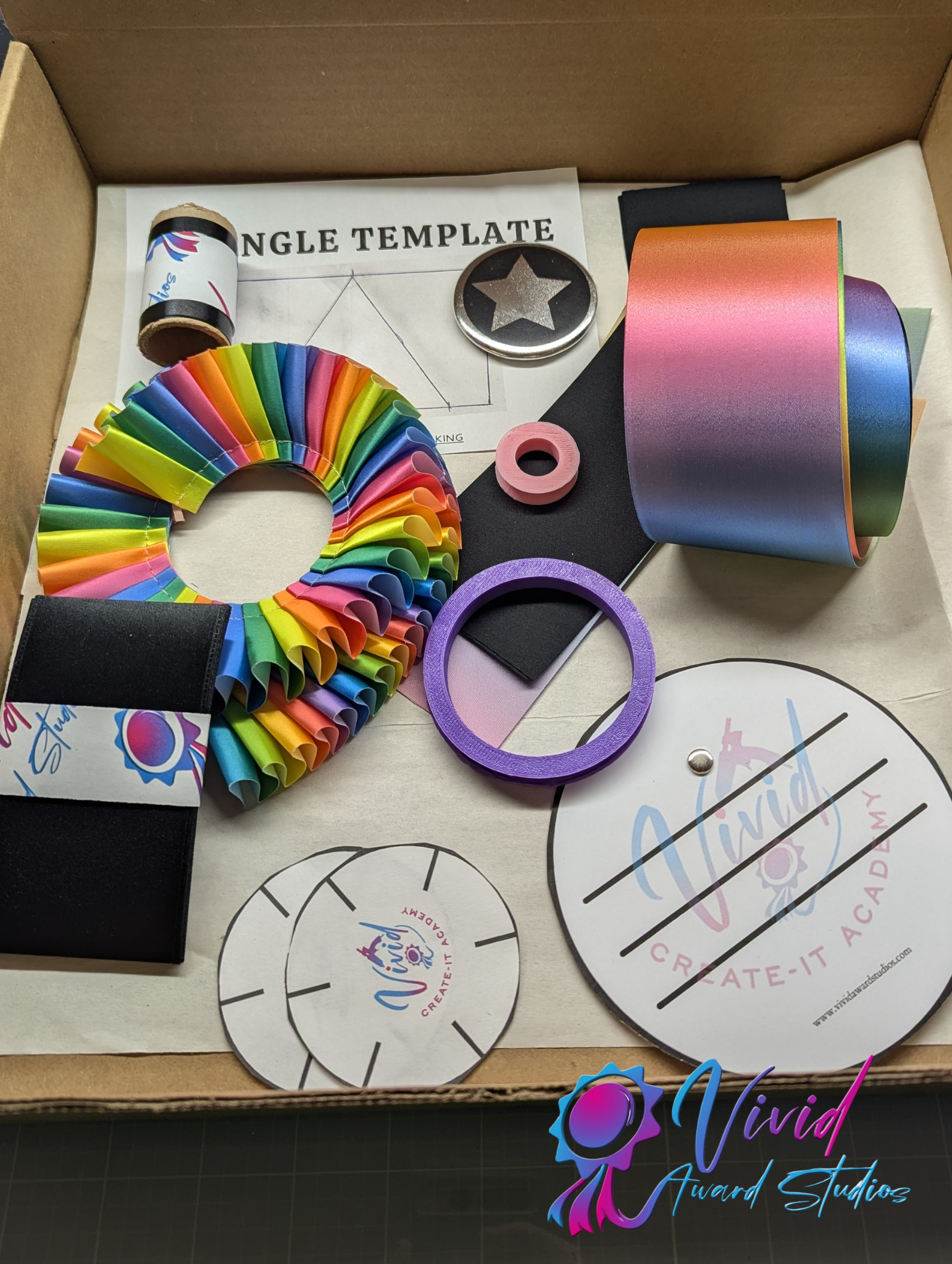 Vivid Create-It Rosette Making Kits