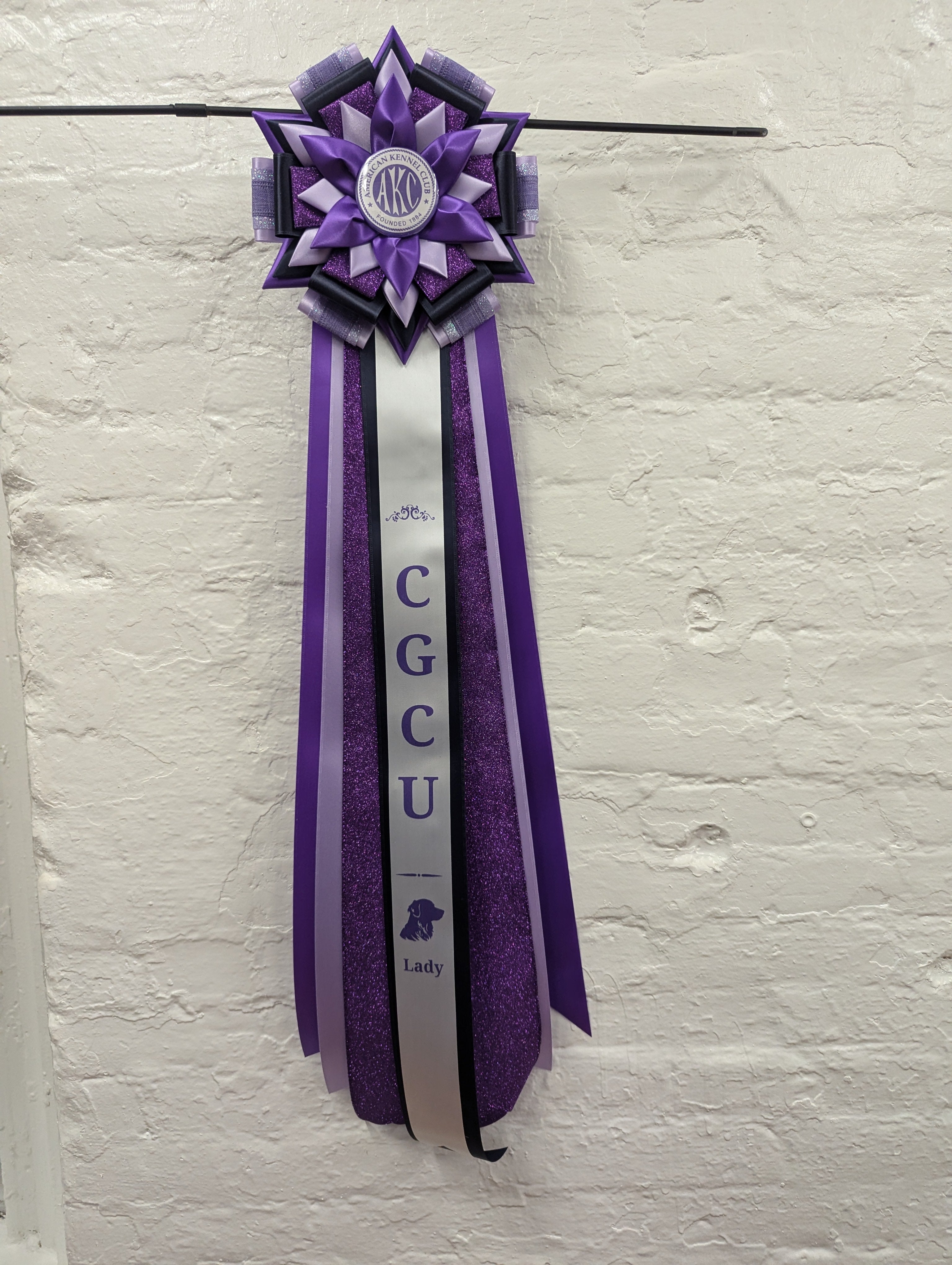ROSETTE - "Harper" - Studio Finished Rosette - 8" x 26"