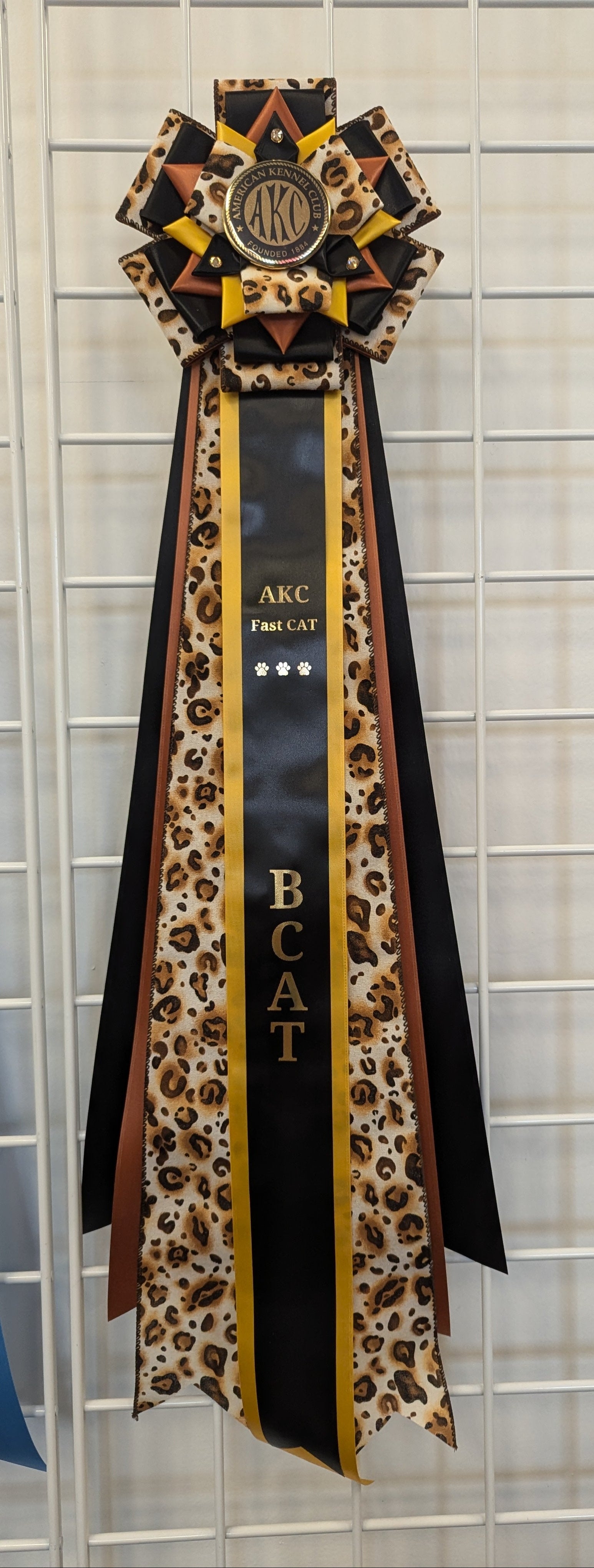 ROSETTE - "Kite" - Studio Finished Rosette -  6.5 x 20, 7.5 x 24 and 8.5 x 26