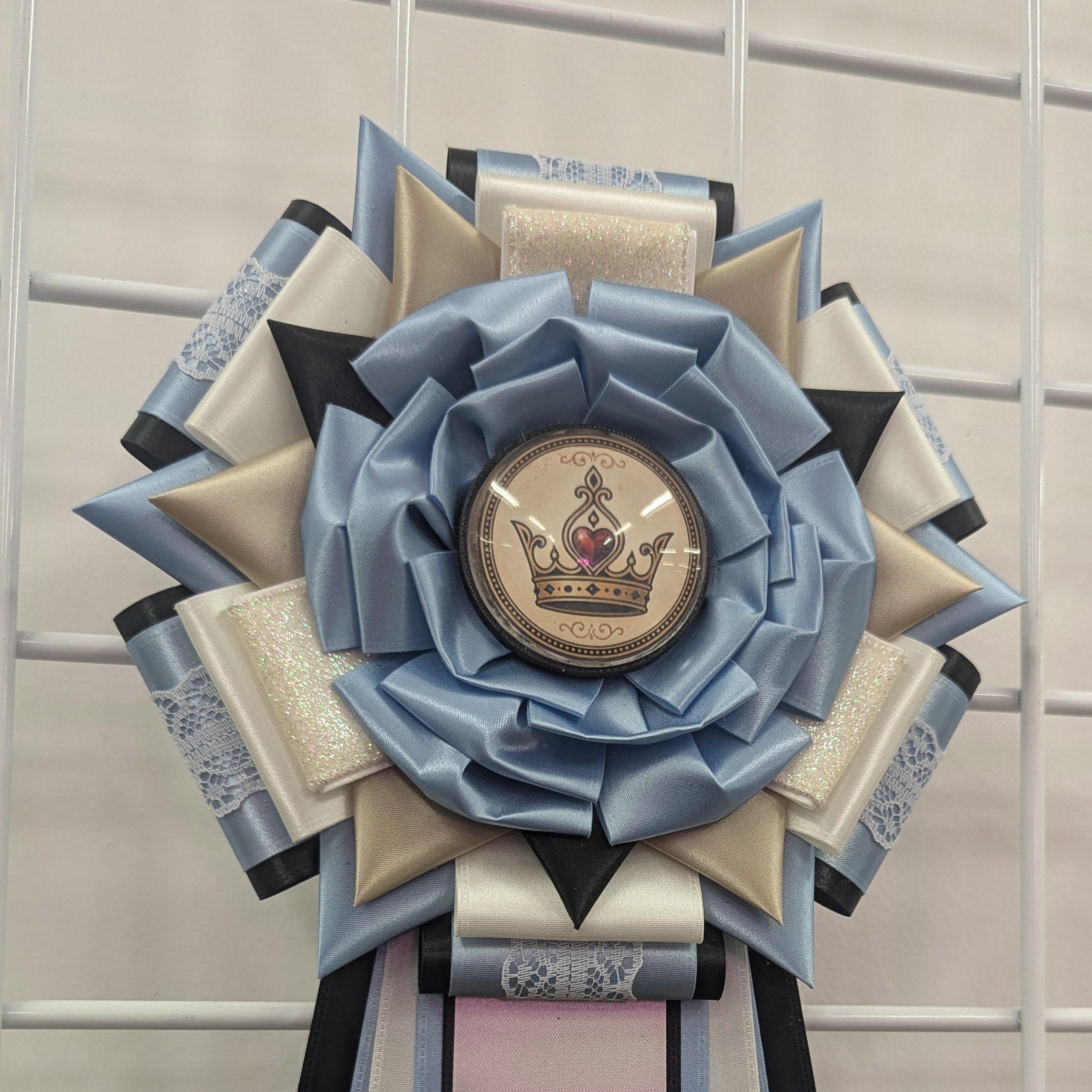 ROSETTE - "Poppy" - Studio Finished Rosette - 7.5" x 22"