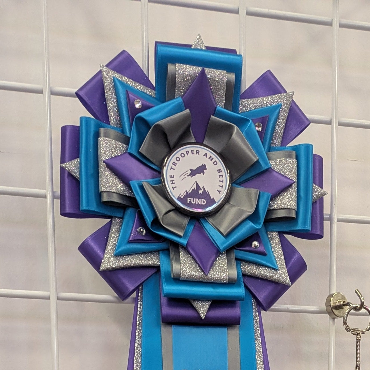 ROSETTE - "Parker" - Rosette - 8.5" x 24"