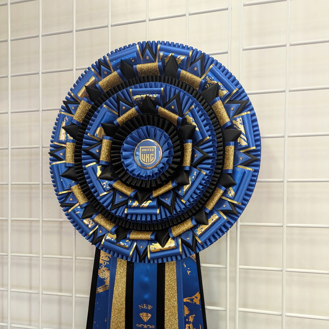 ROSETTE - "Cosmo" - Studio Finished Rosette - 16" x 42"
